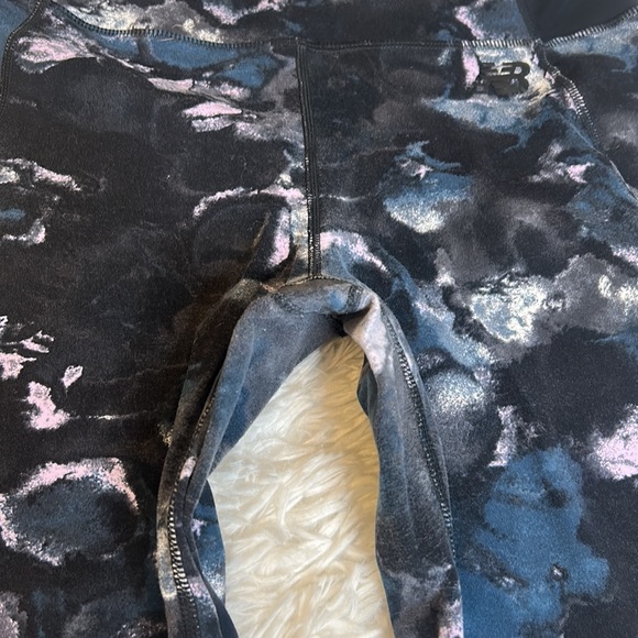 New Balance Multicolored Mesh Leggings - Picture 8 of 13